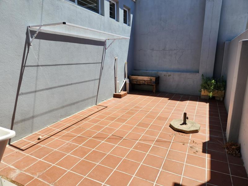 2 Bedroom Property for Sale in Walmer Estate Western Cape